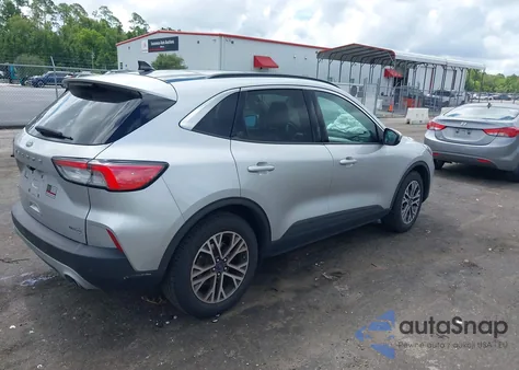 2020 Ford Escape Sel z USA, uszkodzony, nr VIN 1FMCU0H64LUA47941